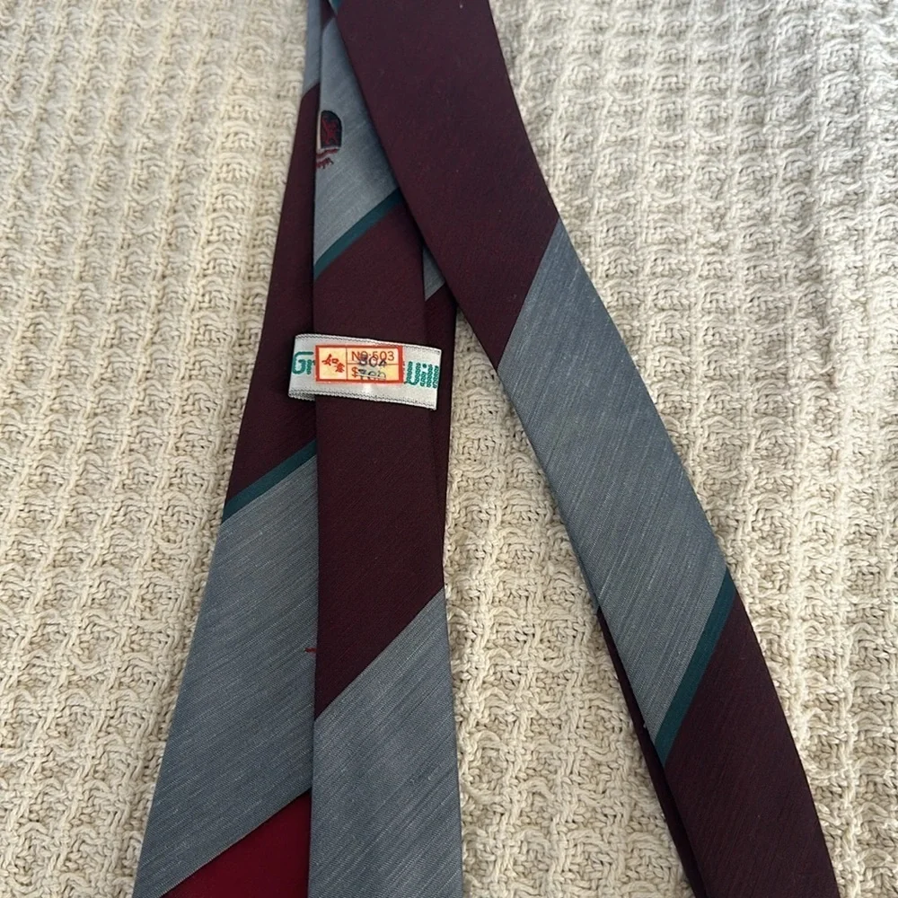 NWT vintage Goldlion Red and Gray Striped  Tie Modern Geometric Design
